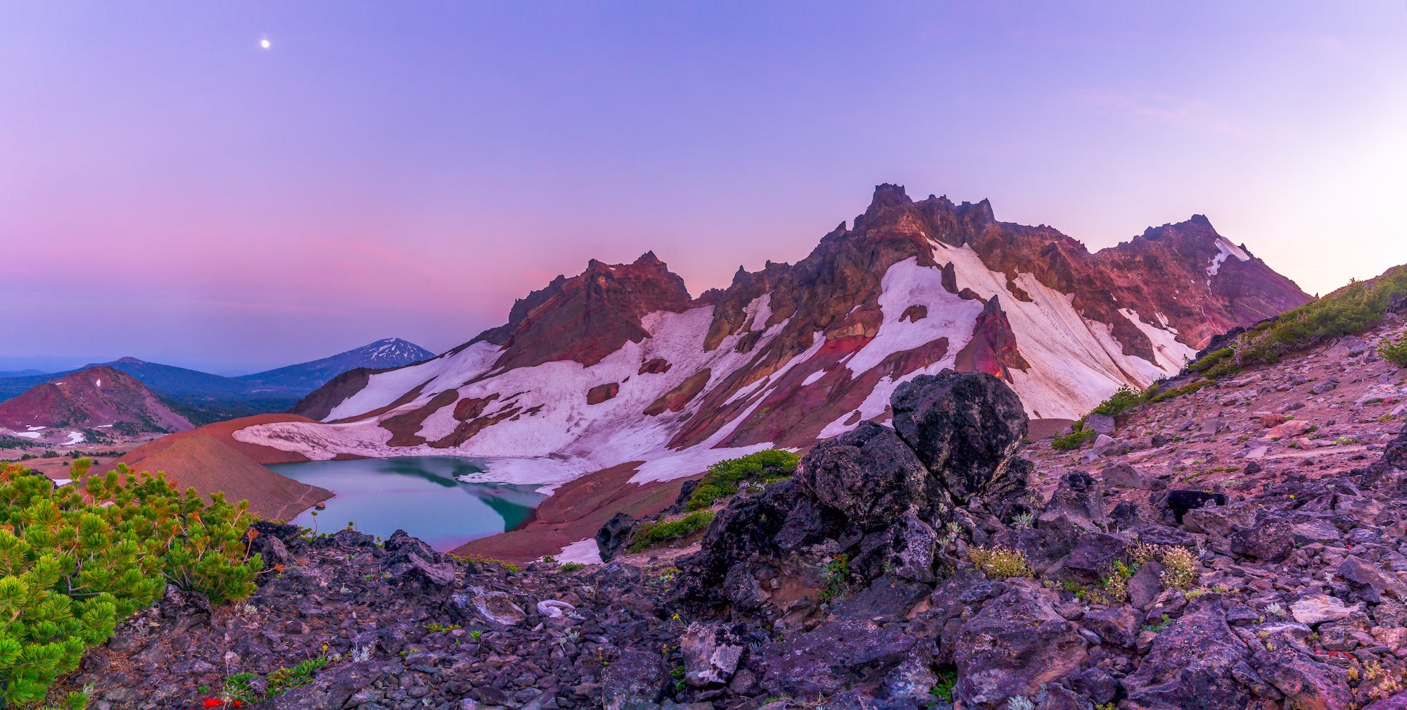 Broken Top Mountain at sunset. 